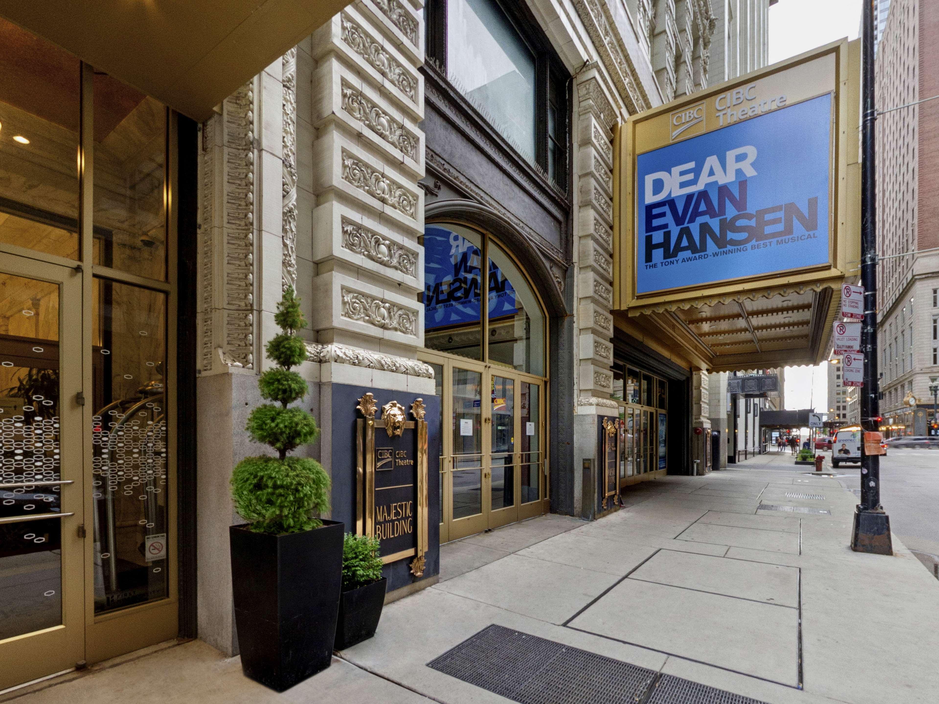 Hampton Inn Majestic Chicago Theatre District Εξωτερικό φωτογραφία