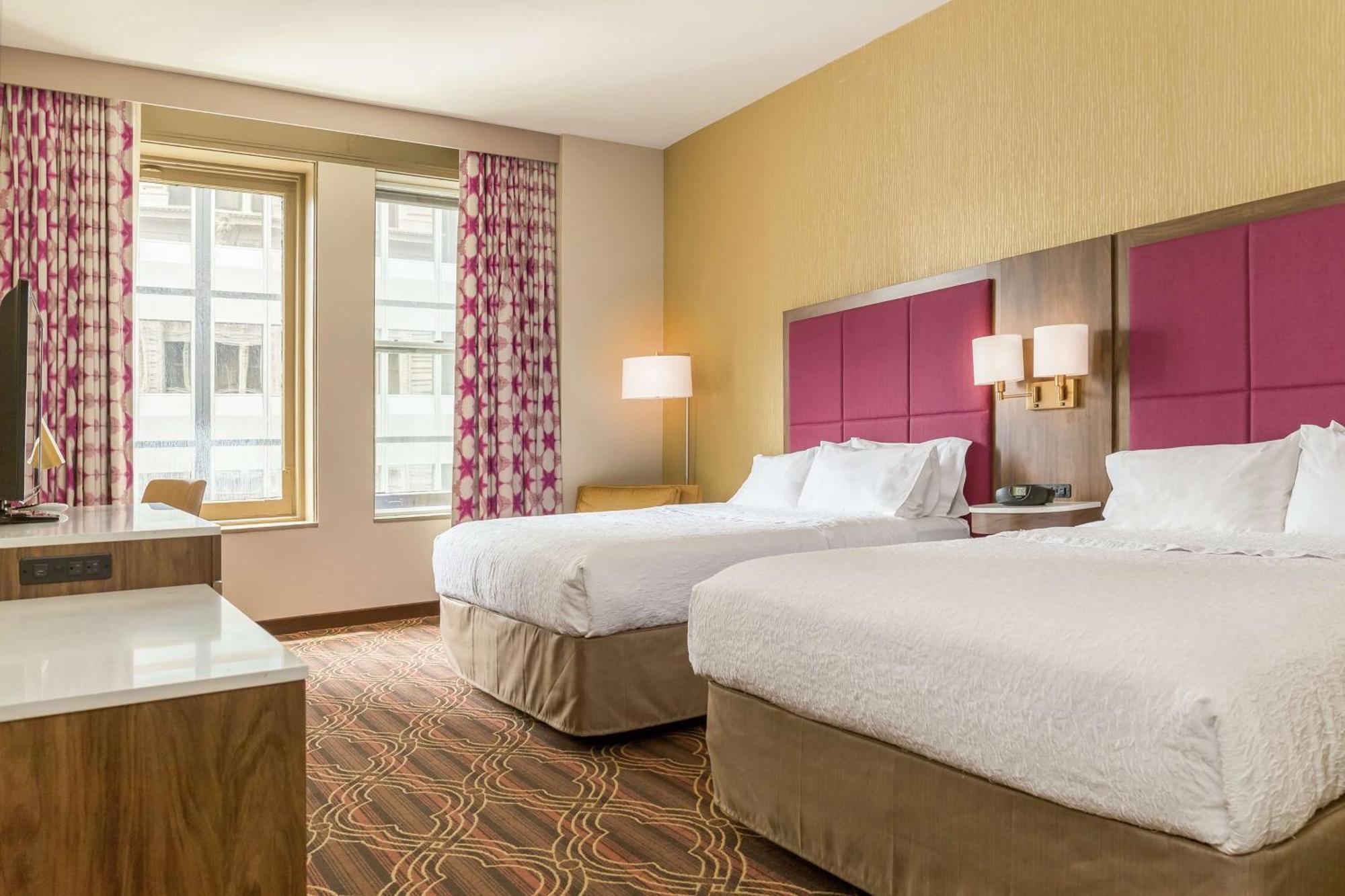 Hampton Inn Majestic Chicago Theatre District Εξωτερικό φωτογραφία