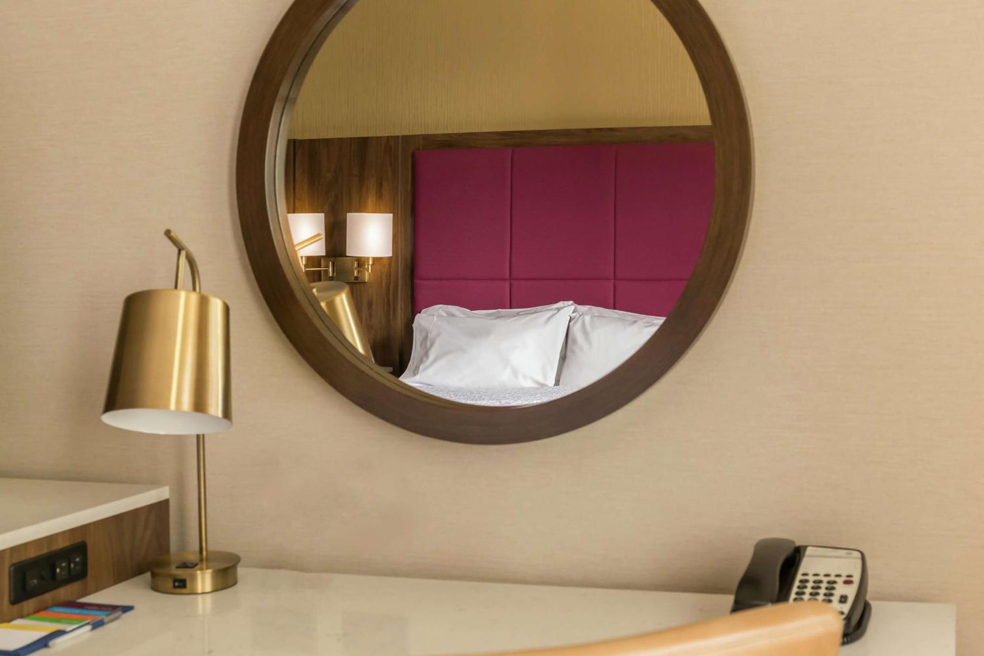 Hampton Inn Majestic Chicago Theatre District Εξωτερικό φωτογραφία