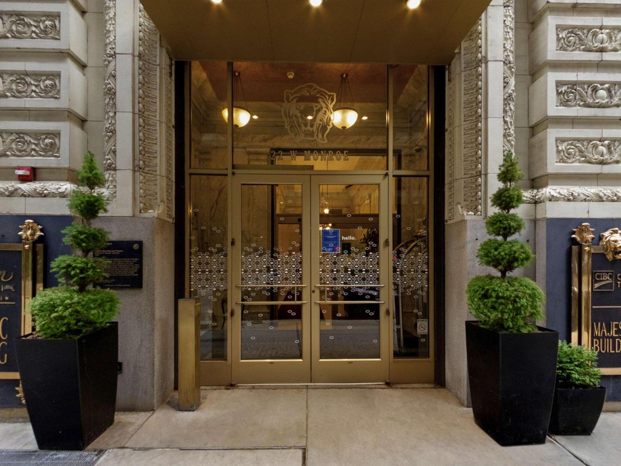 Hampton Inn Majestic Chicago Theatre District Εξωτερικό φωτογραφία